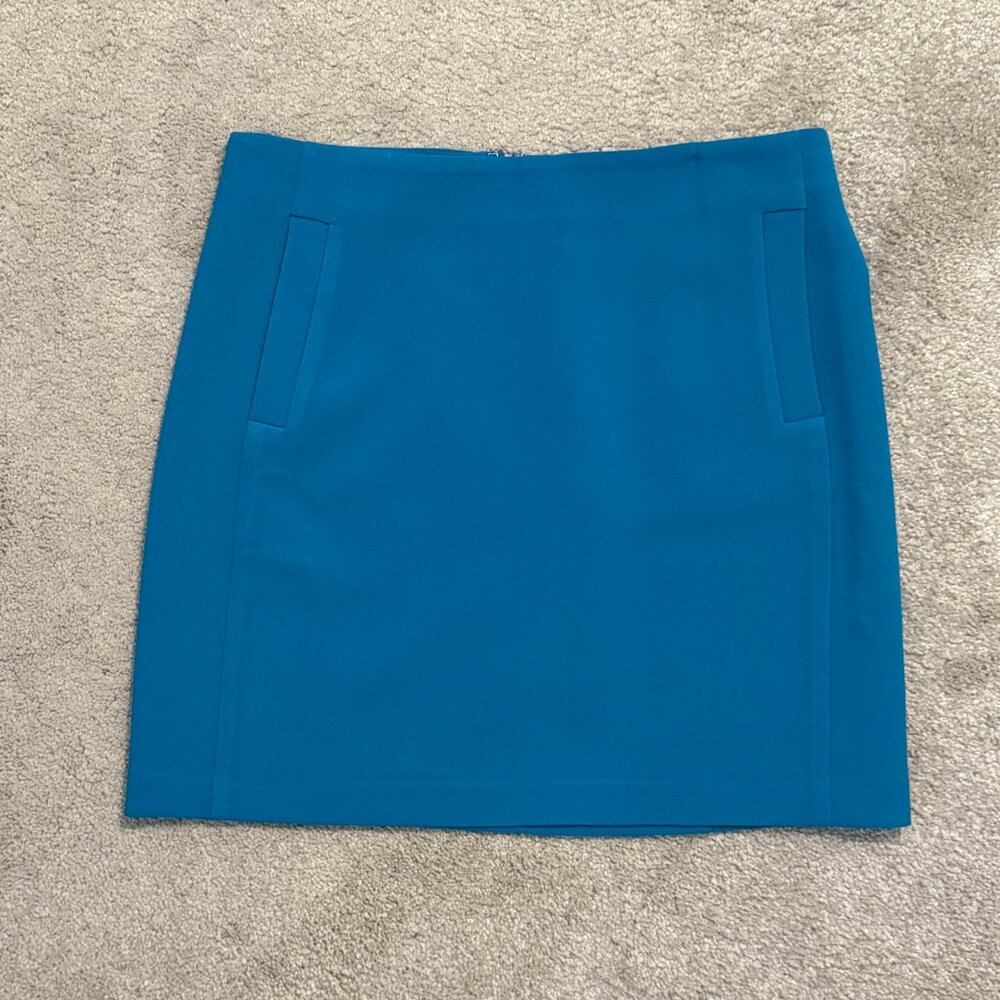 Banana Republic Emerald Green Mini Skirt – Size 8